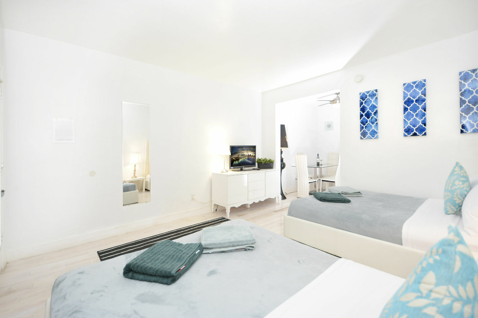 761 South Beach Apartments Маямі-Біч Екстер'єр фото